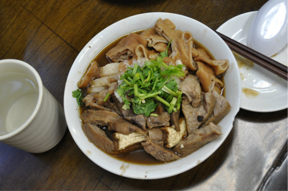 小肠陈卤煮火烧_小肠陈人均消费