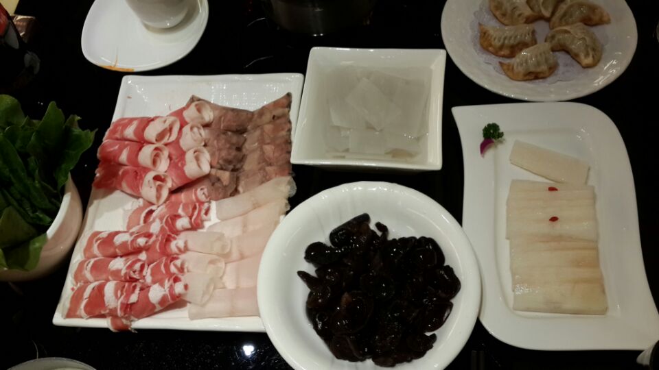 重庆小天鹅火锅_重庆小天鹅火锅人均(2)