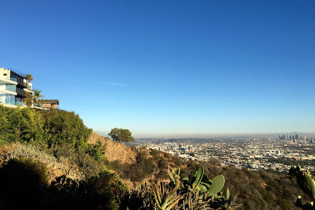 central 2b hollywood hills retreat